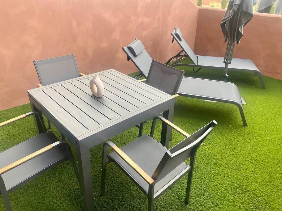 Piscina Chic Con Gran Terraza Lägenhet Murcia Exteriör bild